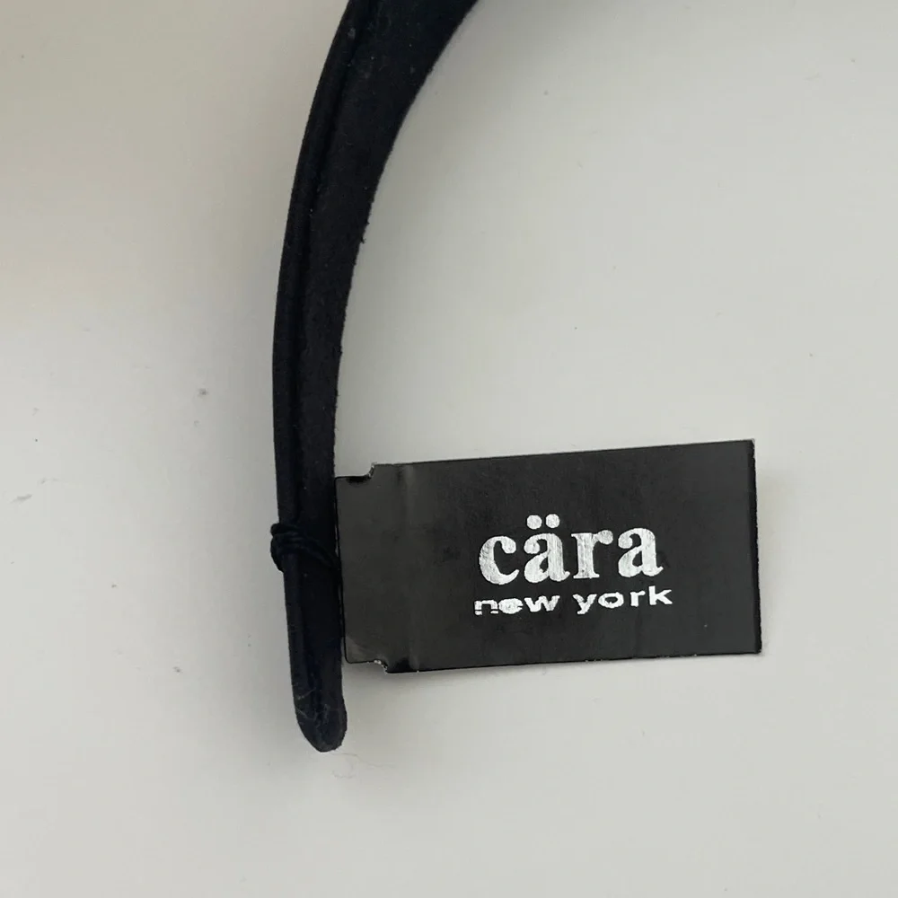 5006. Cära New York Elegant Black and Red Bow Headband